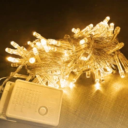 PISCA 100 LÂMPADAS LED 3000K(BRANCO QUENTE)8 FUNÇÕES 220V FIO TRANSPARENTE 10M