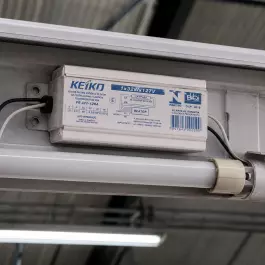 REATOR PARTIDA RÁPIDA P/LÂMPADA FLUORESCENTE 1X32W 127V